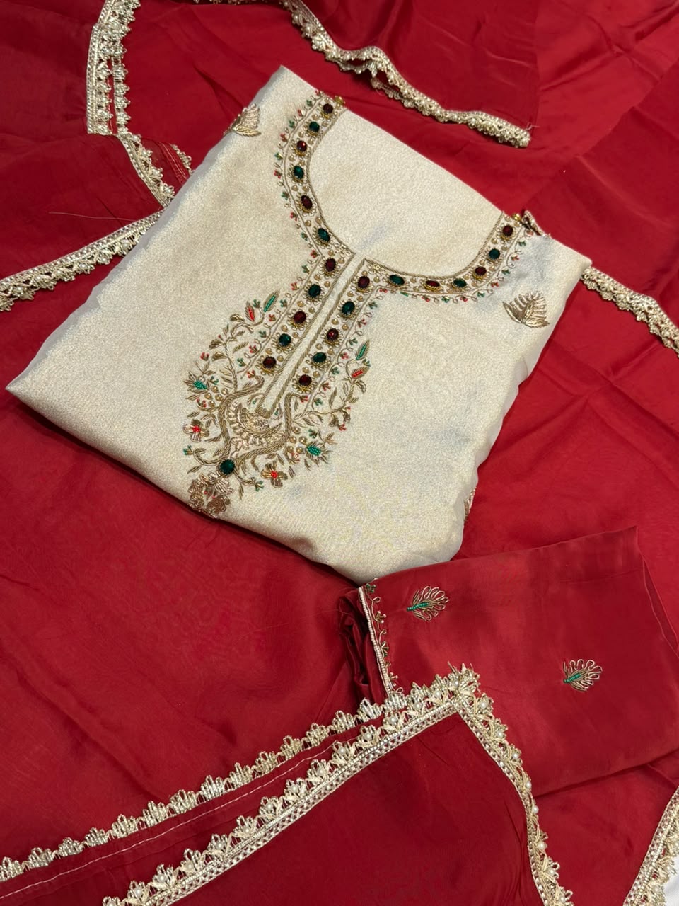 Neer Cream Shimmer Suit Dupatta