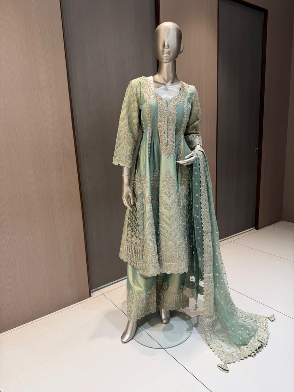 Mira Pista Anarkali Farshi Salwar Suit