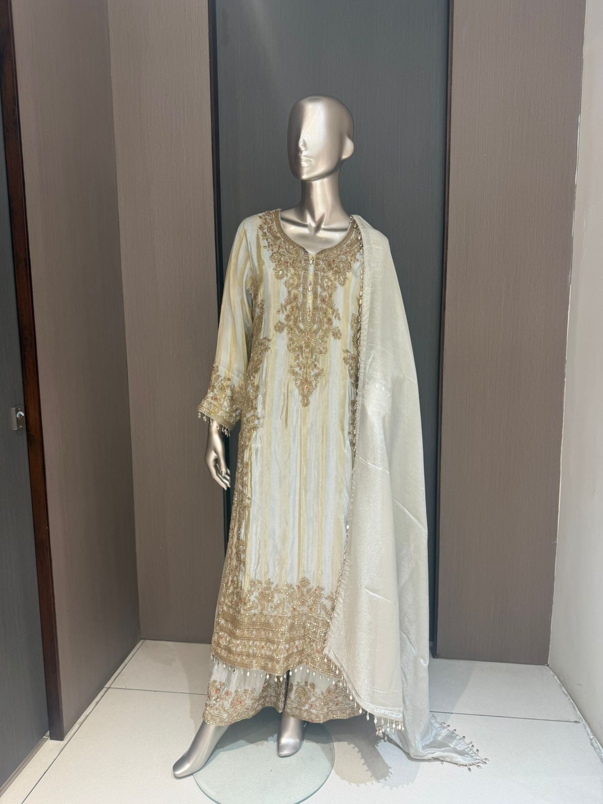 Taara Cream & Gold Embroidered Suit Set